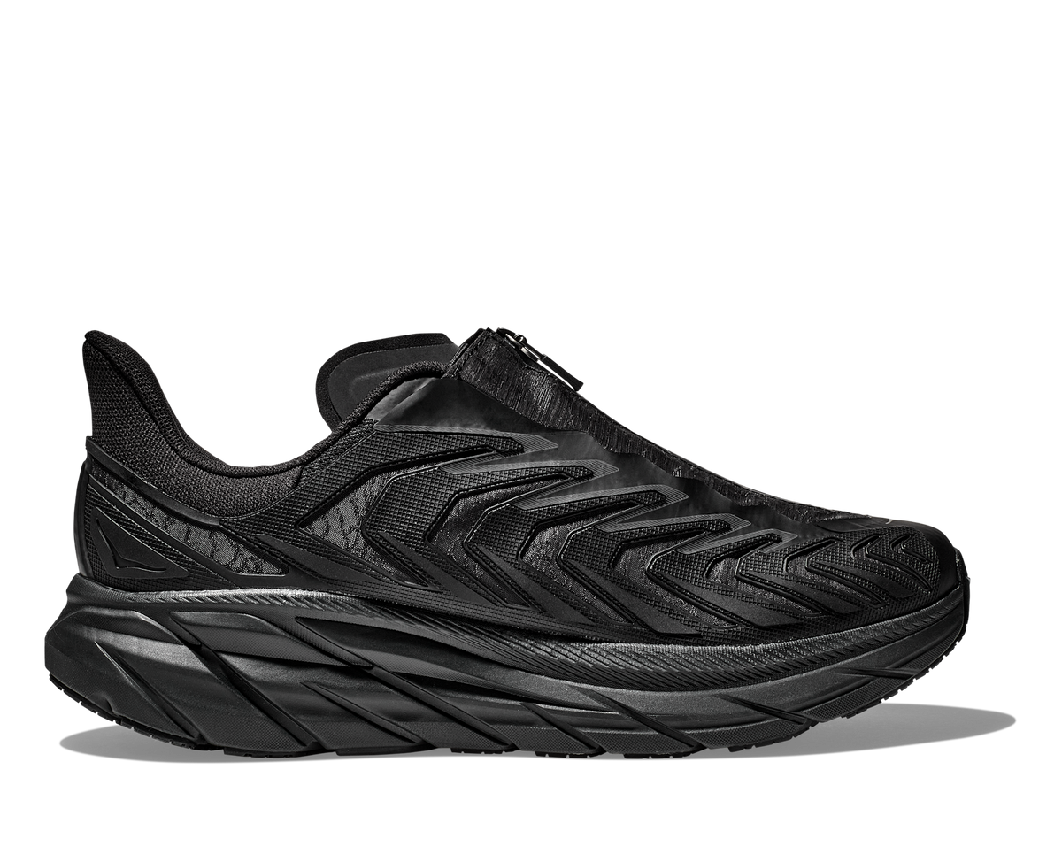 Hoka One One Project Clifton Triple Black