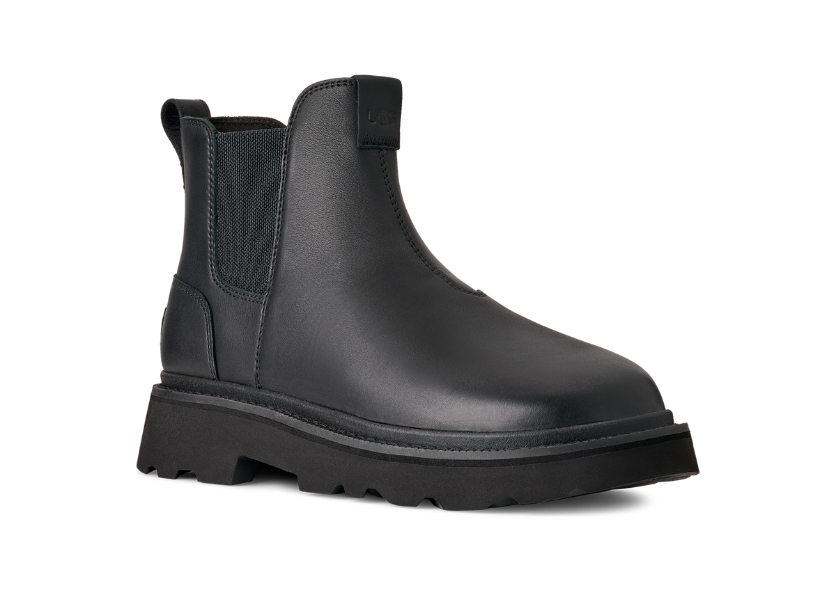 UGG Chelsea Lug Leather Boot Black