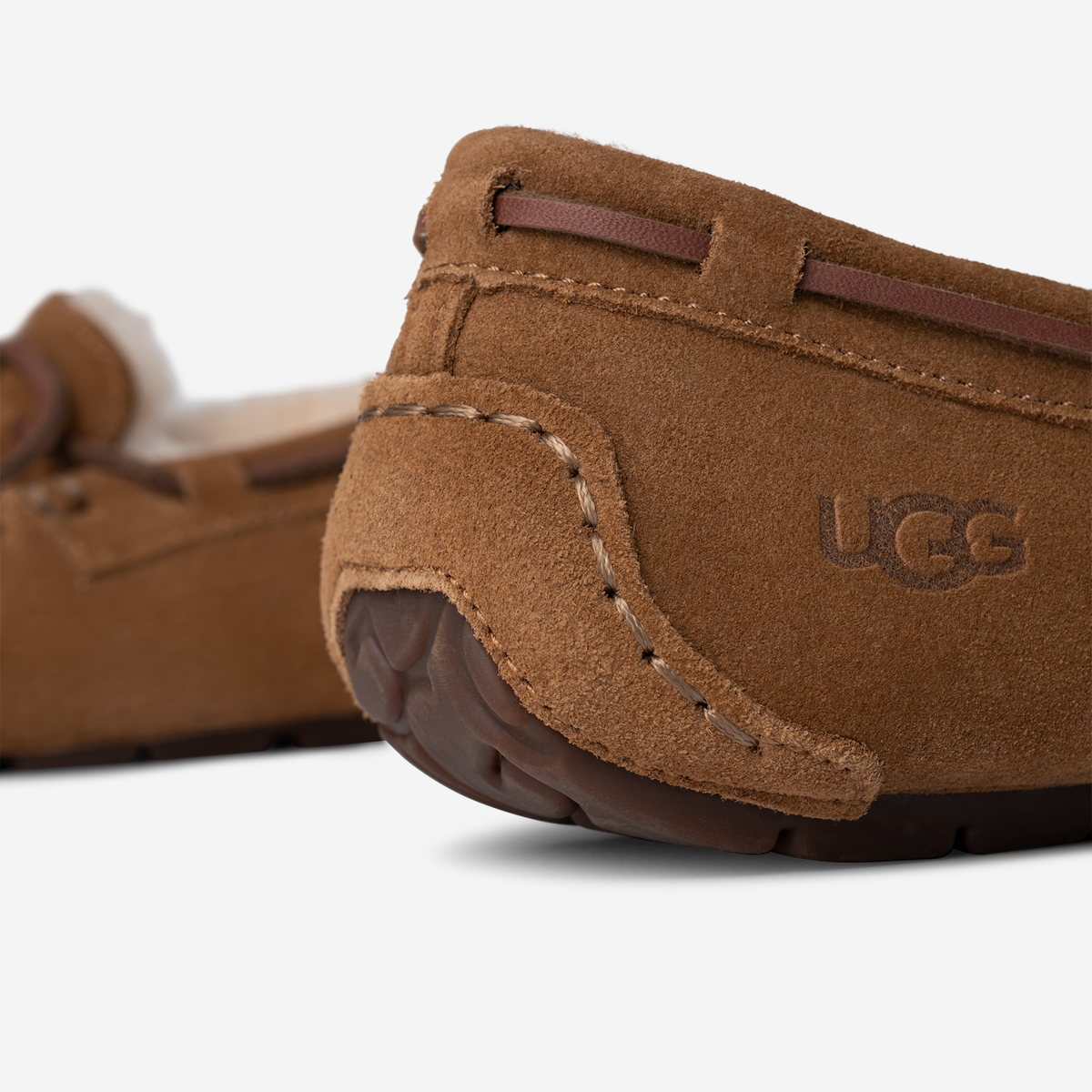 UGG Dakota Slipper Chestnut (Women's) | 1107949-CHE