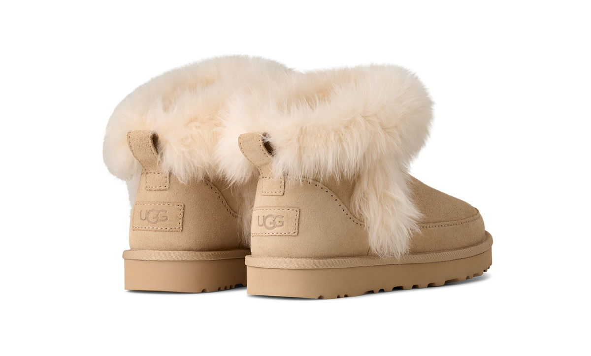 UGG Classic Ultra Mini Chalet Boot Sandcastle (Women's)