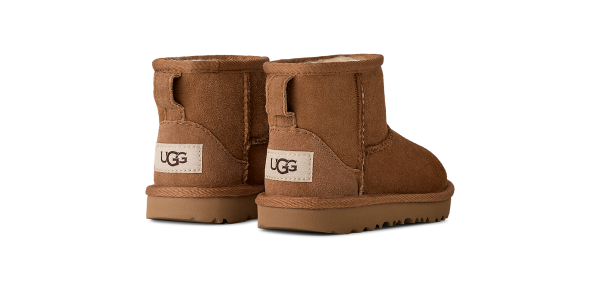 UGG Classic Mini II Boot Chestnut (Toddler)