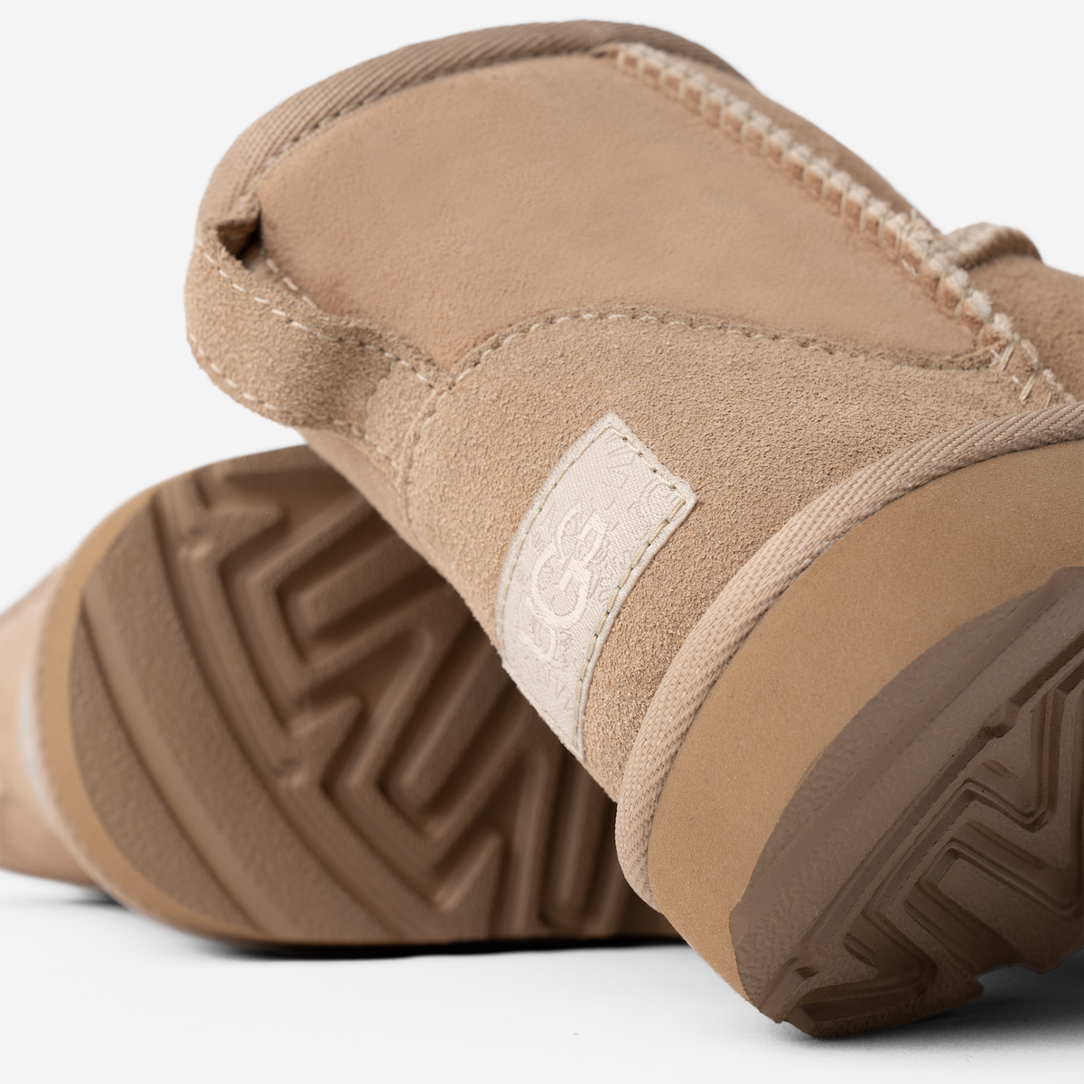 UGG Classic Mini II Boot Sand (Toddler) | 1017715T-SAN