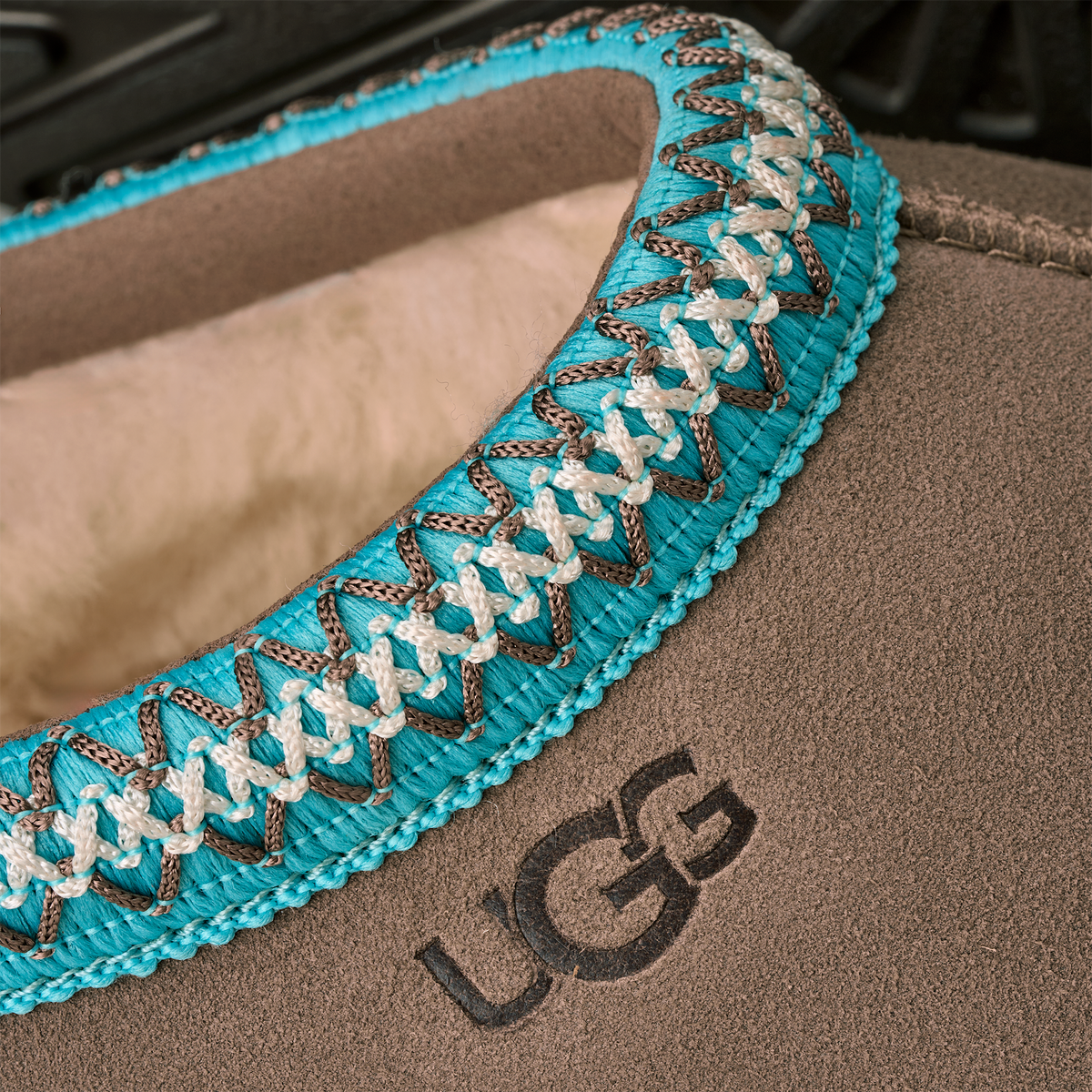 UGG Tasman II Slipper Caribou Sapphire Ice