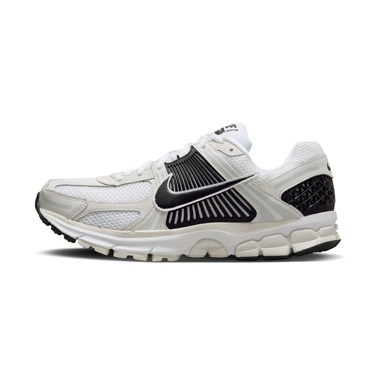 Nike Zoom Vomero 5 White Black