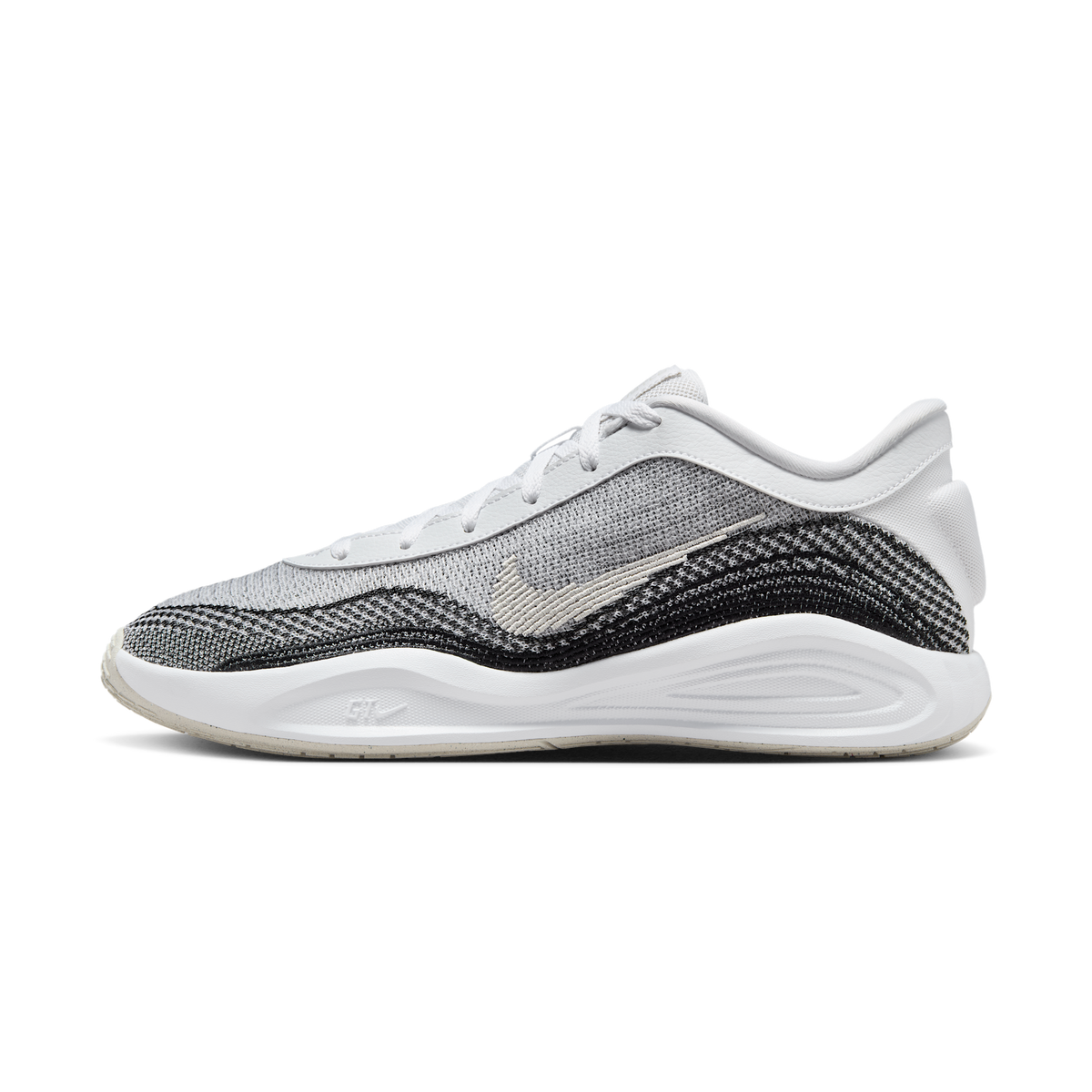 Nike GT Hustle Academy White Light Bone Black