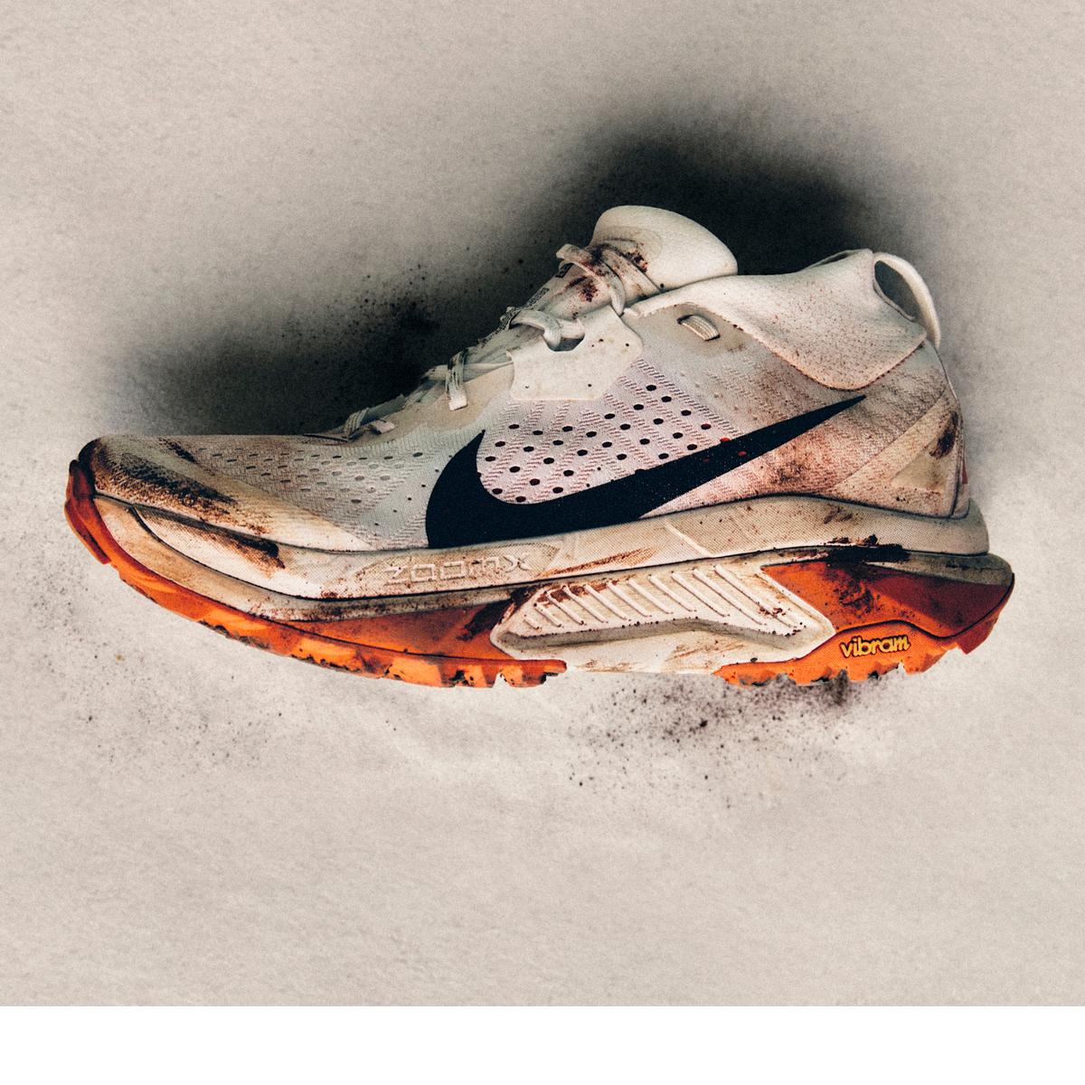 Nike ZoomX ACG Zegama Summit White Safety Orange Black