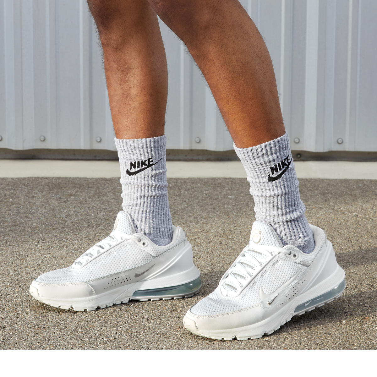 Nike Air Max Pulse Summit White | DR0453-101
