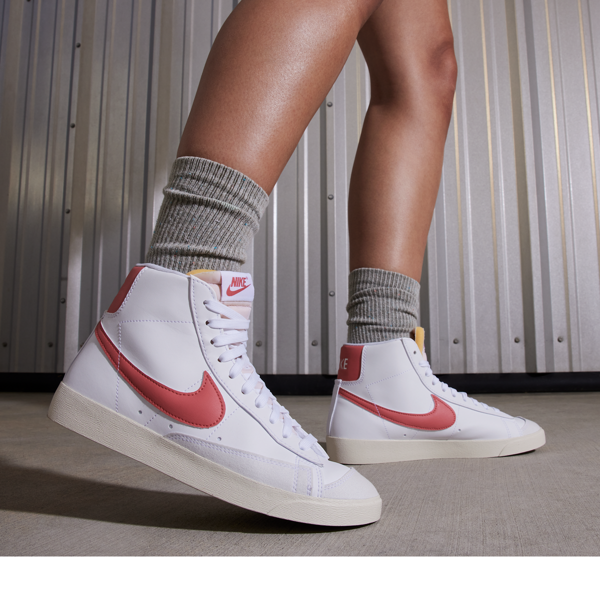 Nike Blazer Mid 77 White Adobe Red Stardust Sail (Women's)