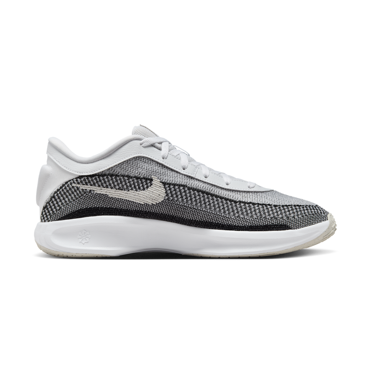 Nike GT Hustle Academy White Light Bone Black