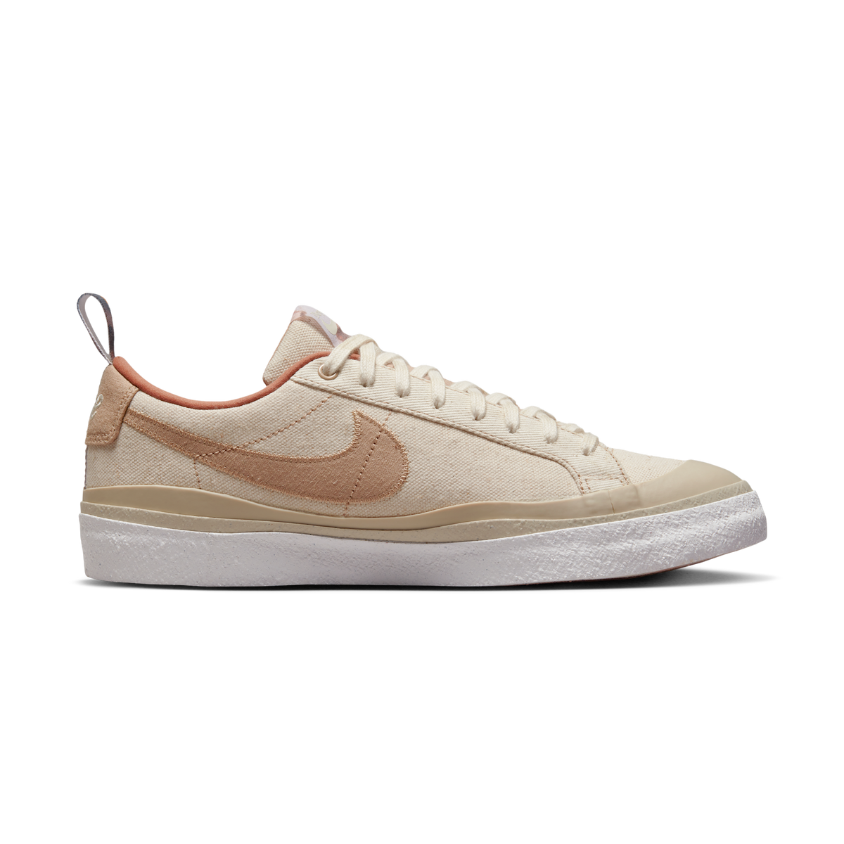 Nike SB Blazer Low Doyenne Skateboards | DZ3406-100
