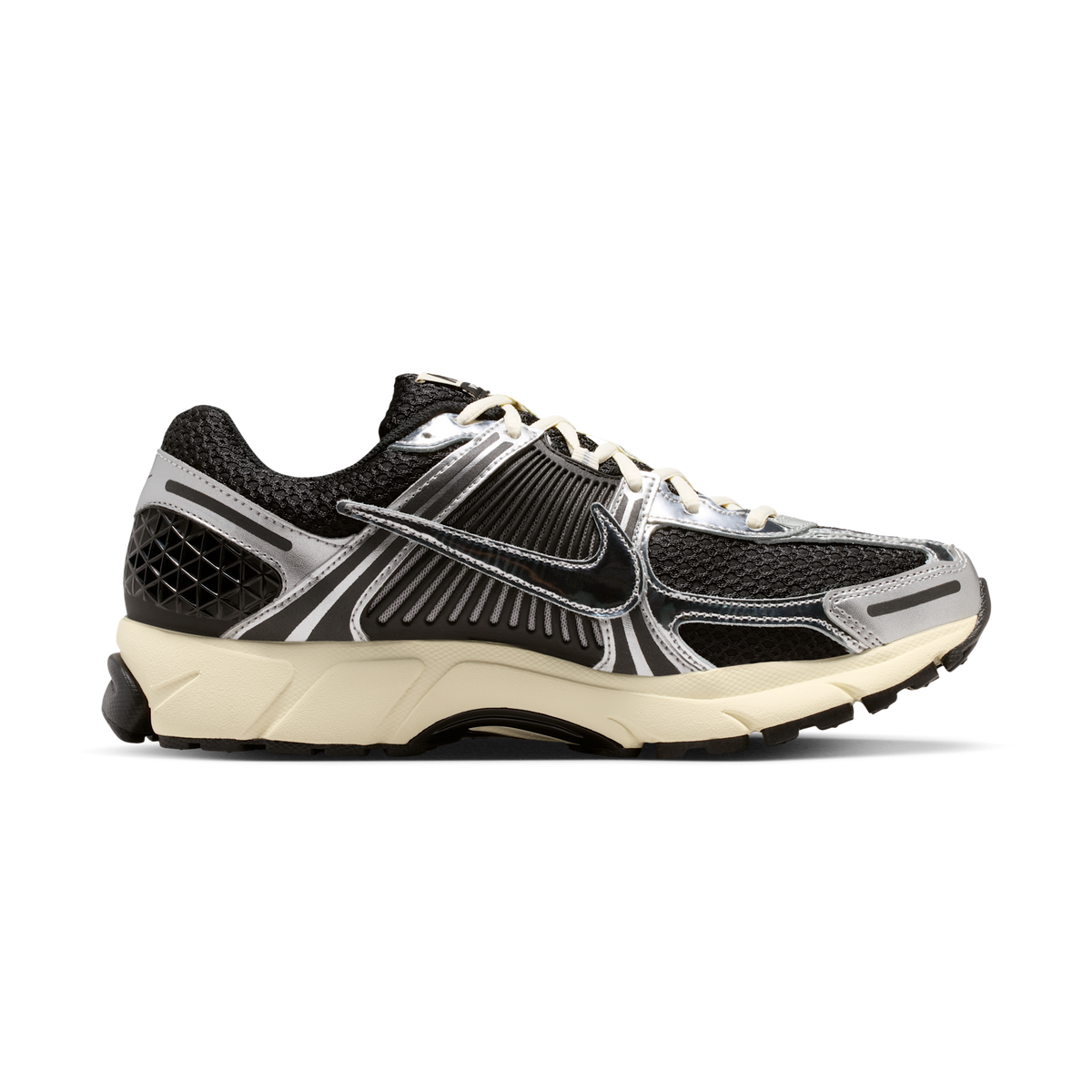 Nike Zoom Vomero 5 Black Metallic Silver Coconut Milk Chrome