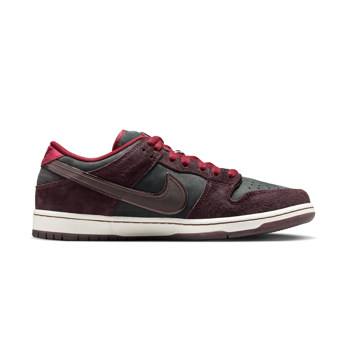Nike SB Dunk Low Riot Skateshop