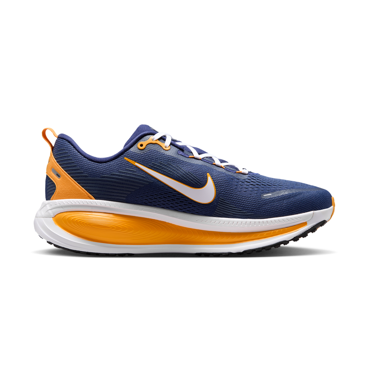 Nike Vomero 18 West Virginia