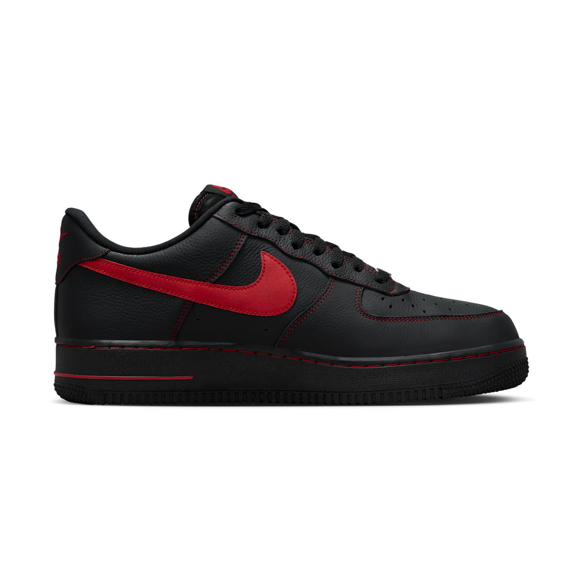 Nike Air Force 1 Low '07 LV8 Bred
