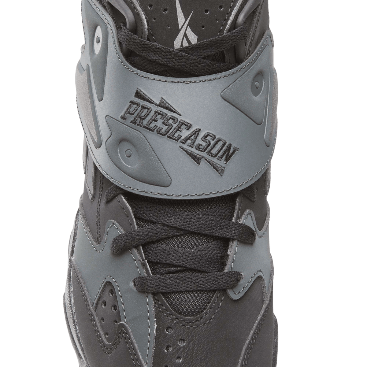 Reebok Preseason 94 Black Grey