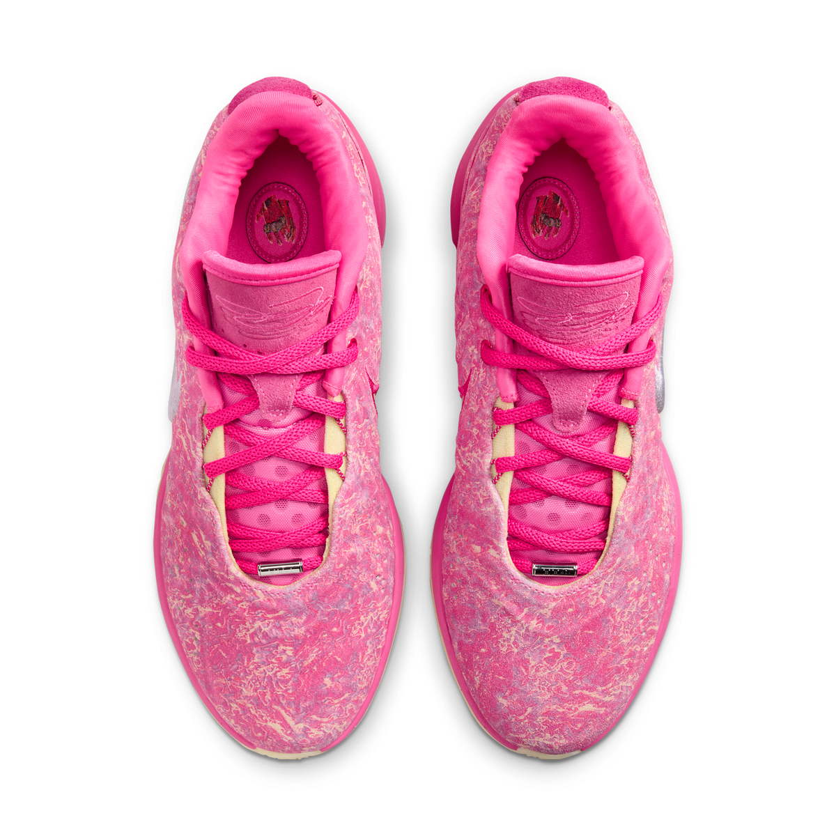 Nike LeBron 21 The World Is Your Oyster