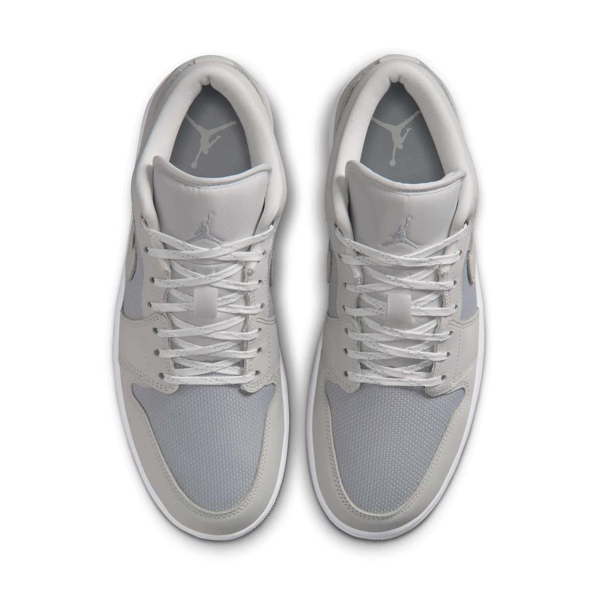 Jordan 1 Low SE Soft Pearl Light Smoke Grey
