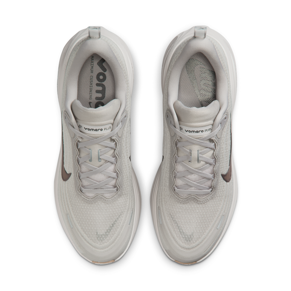 Nike Vomero Plus College Grey Light Iron Ore Gum