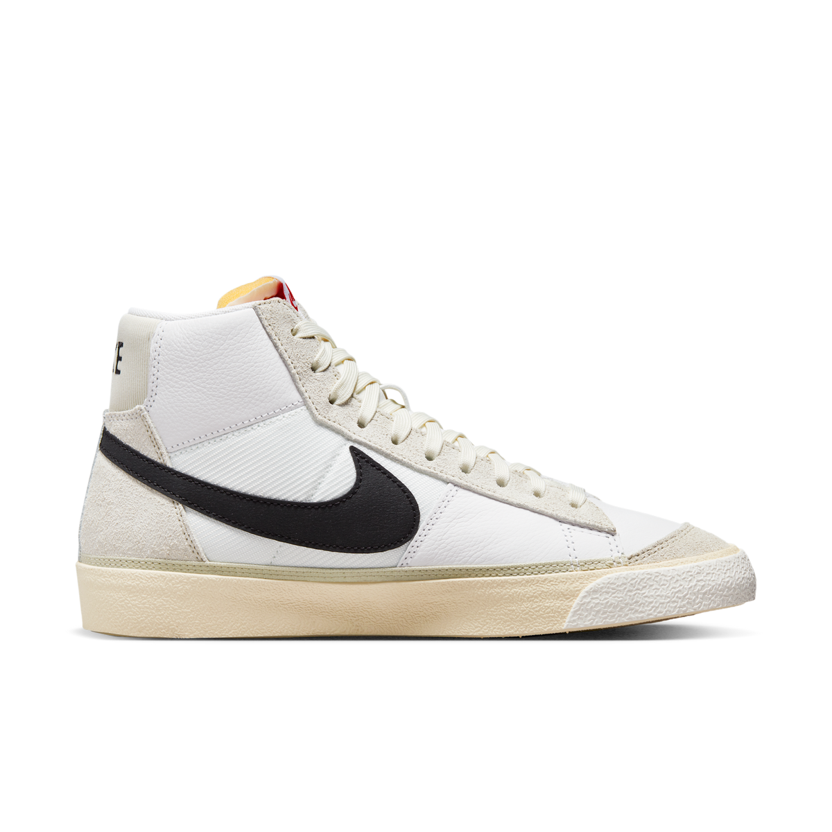 Nike Blazer Mid 77 Pro Club White Black Light Bone Summit White | DQ7673-100