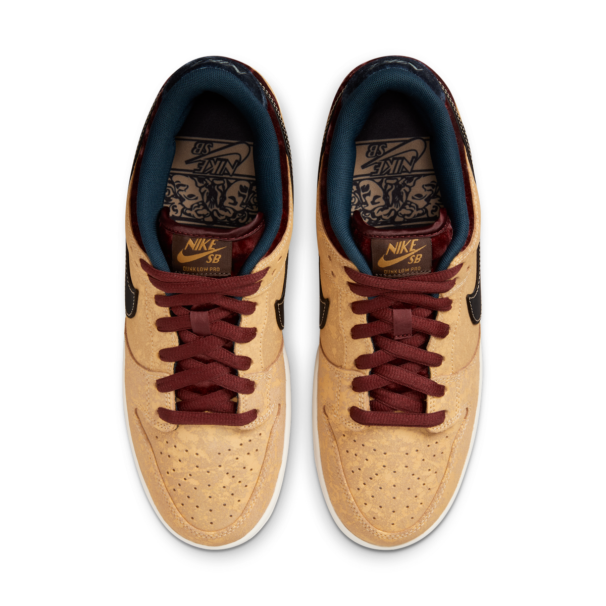 Nike SB Dunk Low City of Cinema