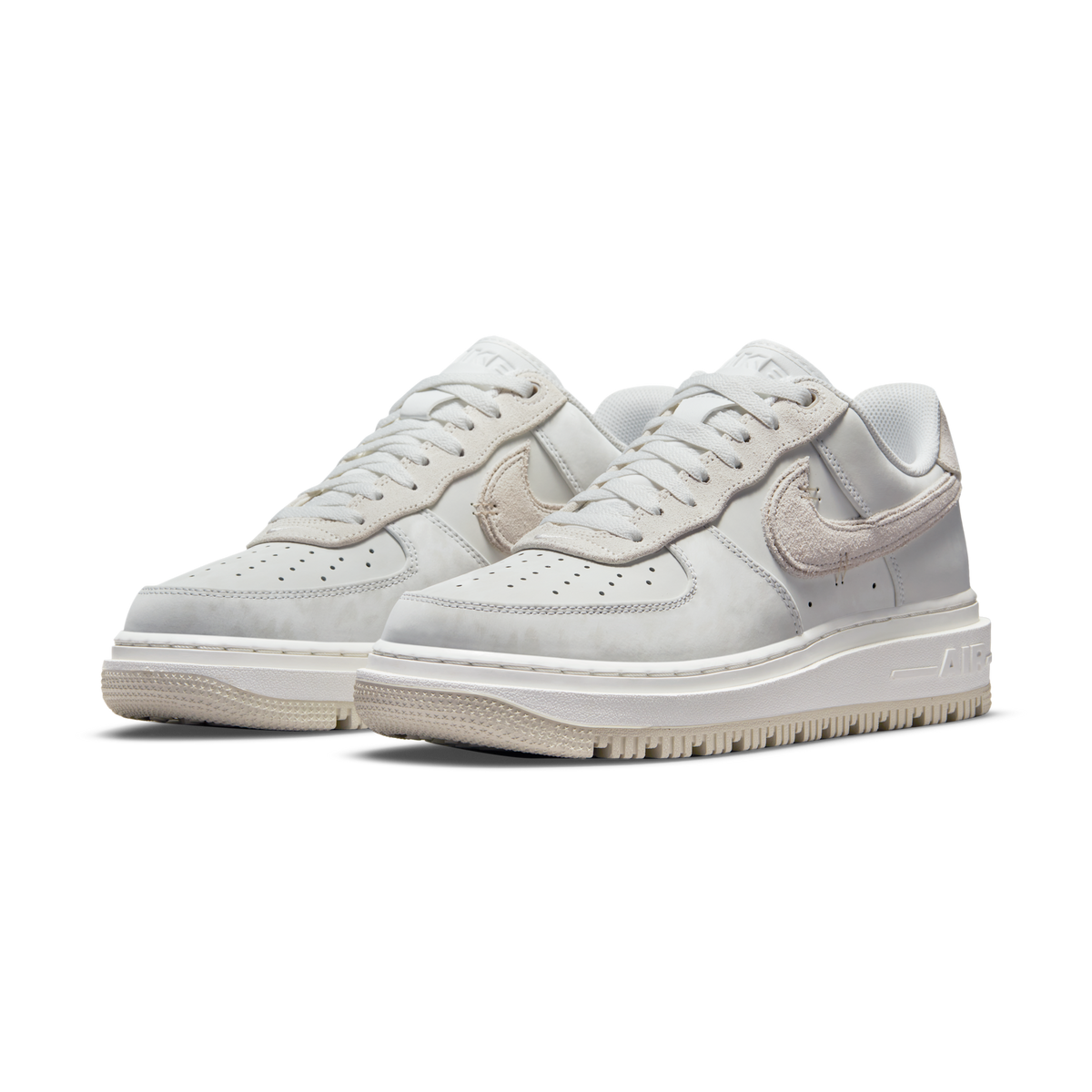 Nike Air Force 1 Low Luxe Summit White Light Bone