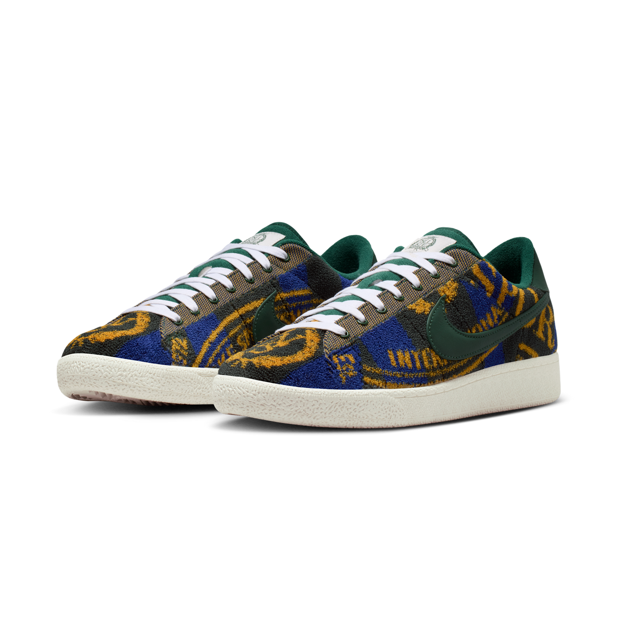 Nike Tennis Classic Premium Fir White Sail | IR1114-300
