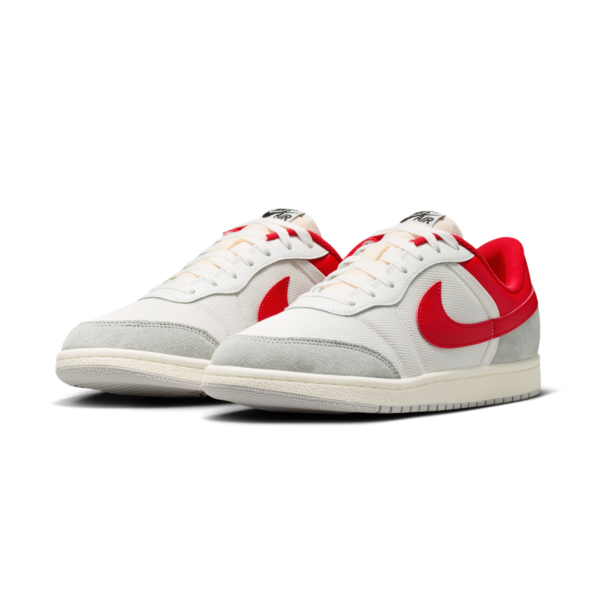 Jordan Skyline Low Summit White University Red Smoke Grey