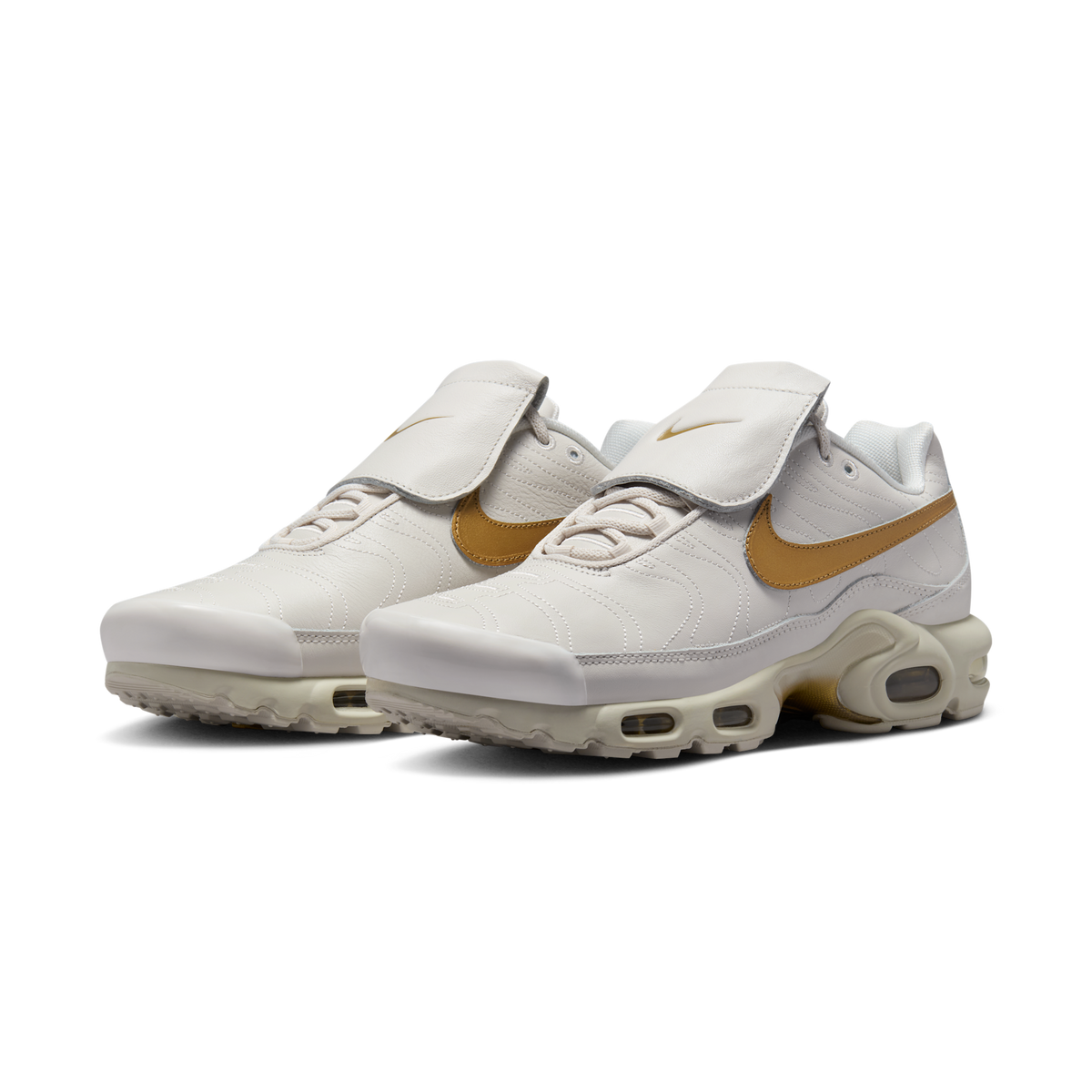 Nike Air Max Plus Tiempo Metallic Gold | HV2541-001