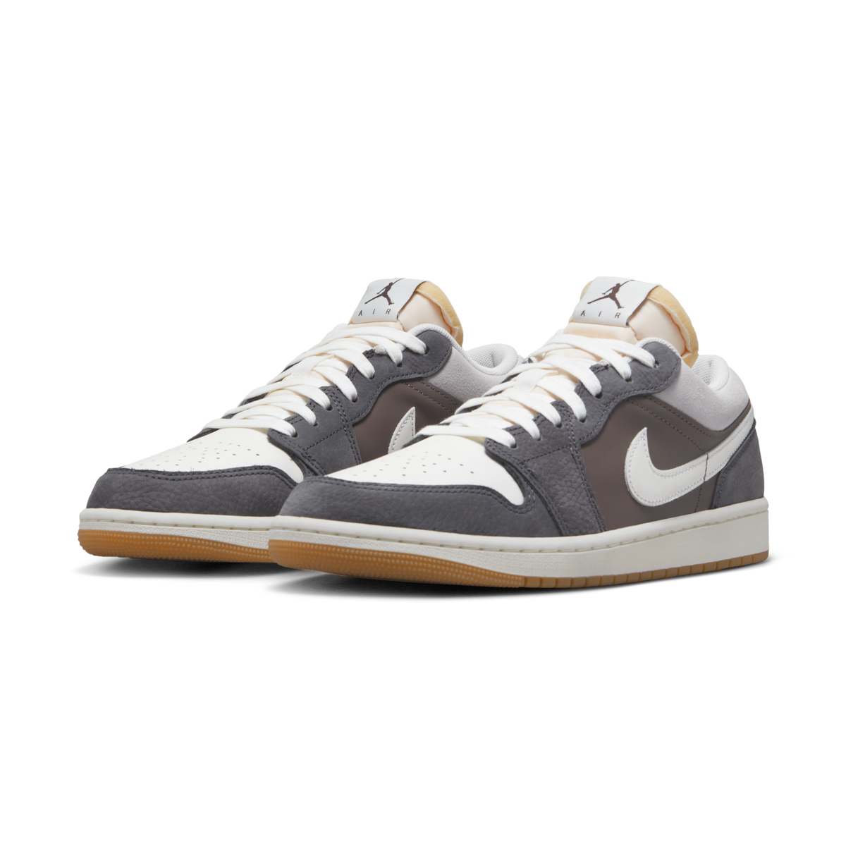Jordan 1 Low SNKRS Day Korea Magpie (2023)