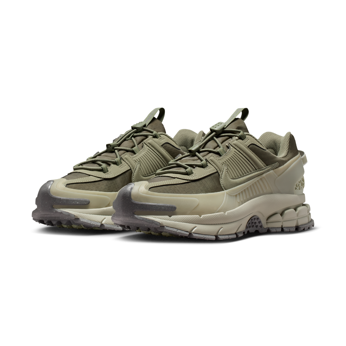 Nike Zoom Vomero 5 Roam Silver Sage Spruce Fog