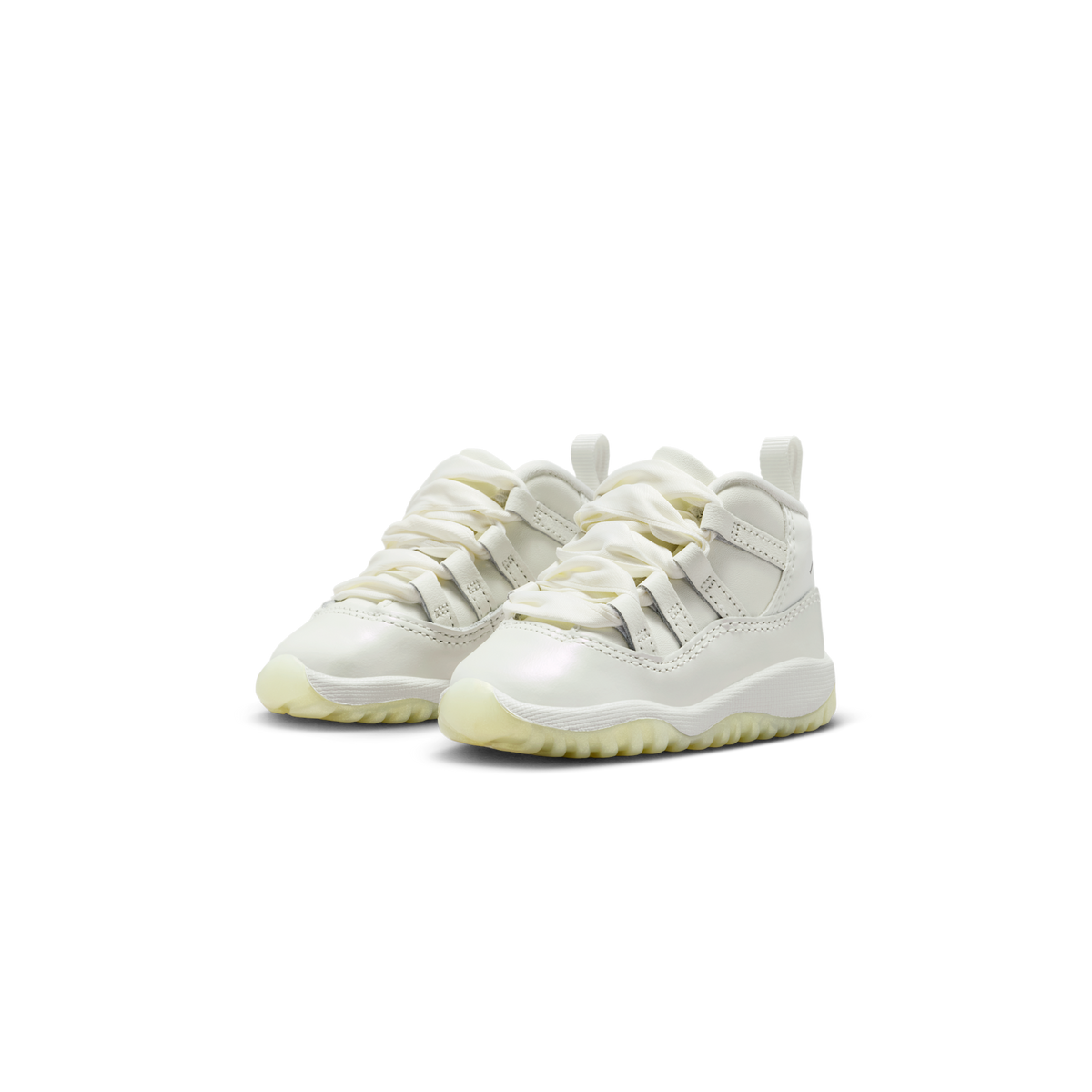 Jordan 11 Retro Pearl (TD)