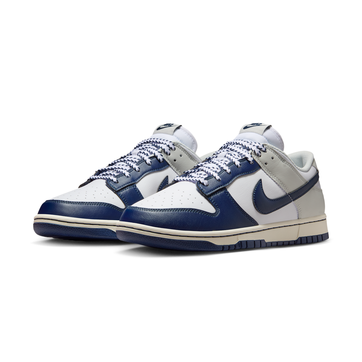 Nike Dunk Low New York Yankees | IM2222-101