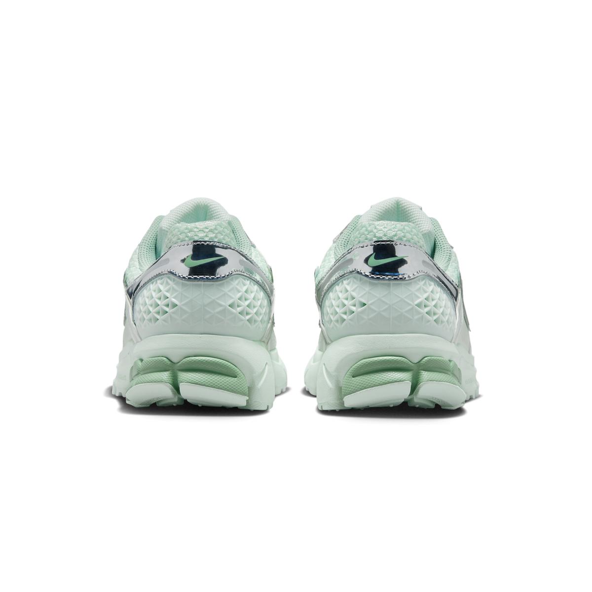 Nike Zoom Vomero 5 Barely Green Steam Metallic Silver (Women's)