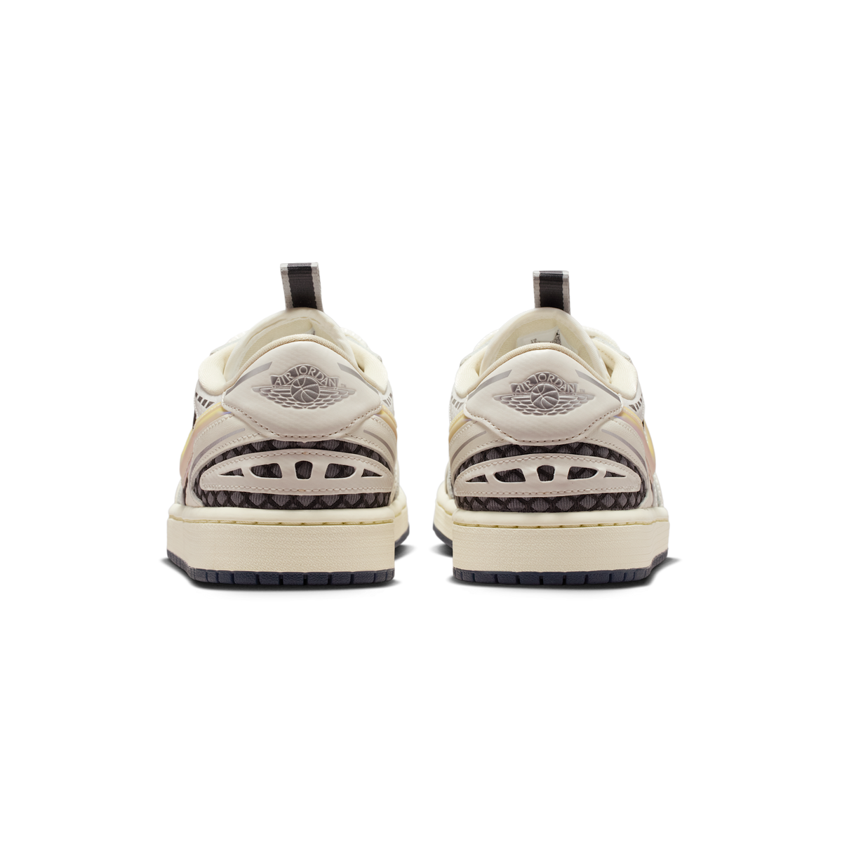 Jordan 1 Low Method of Make V3 Sail Coconut Milk (Women's)