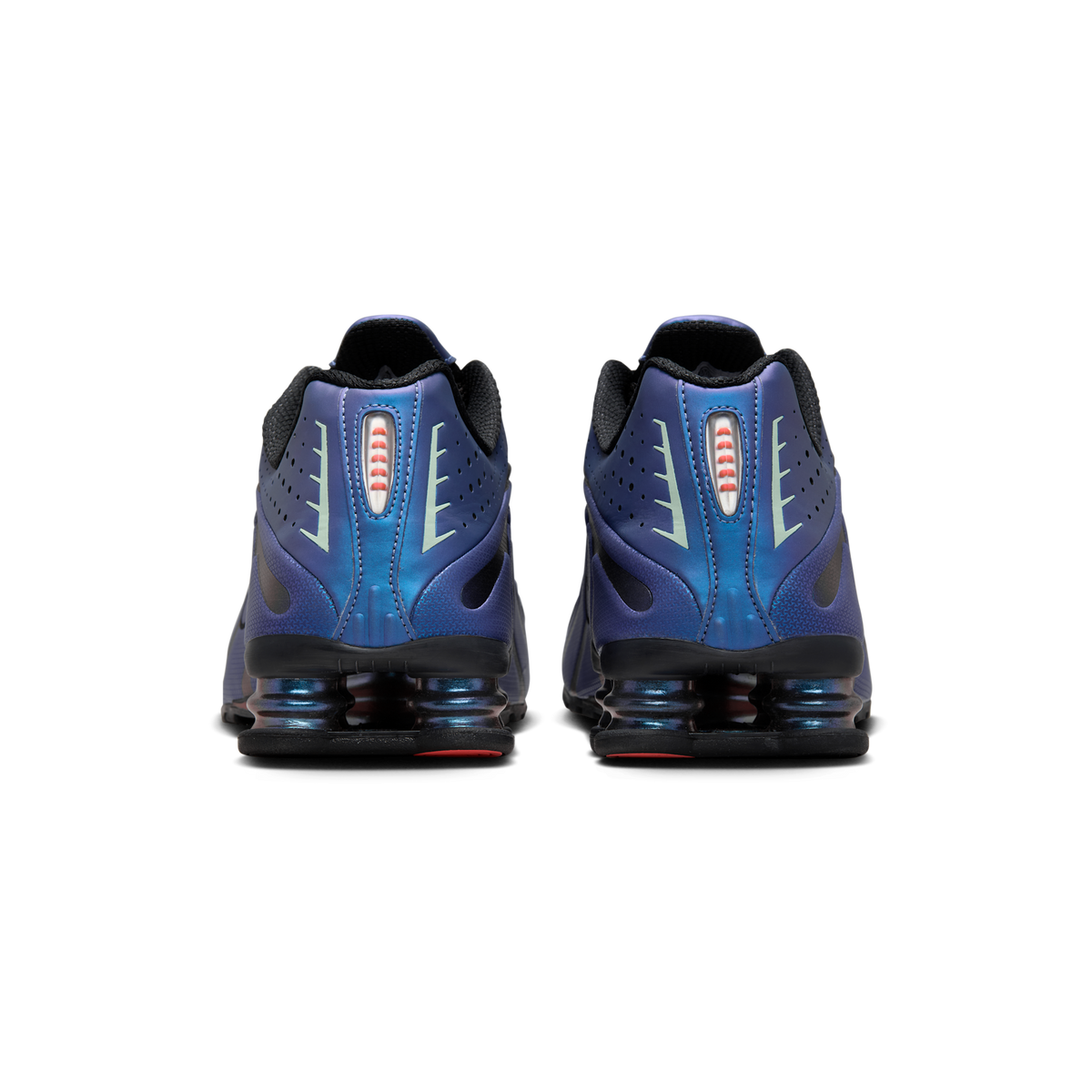 Nike Shox R4 Iridescent | HQ3446-001