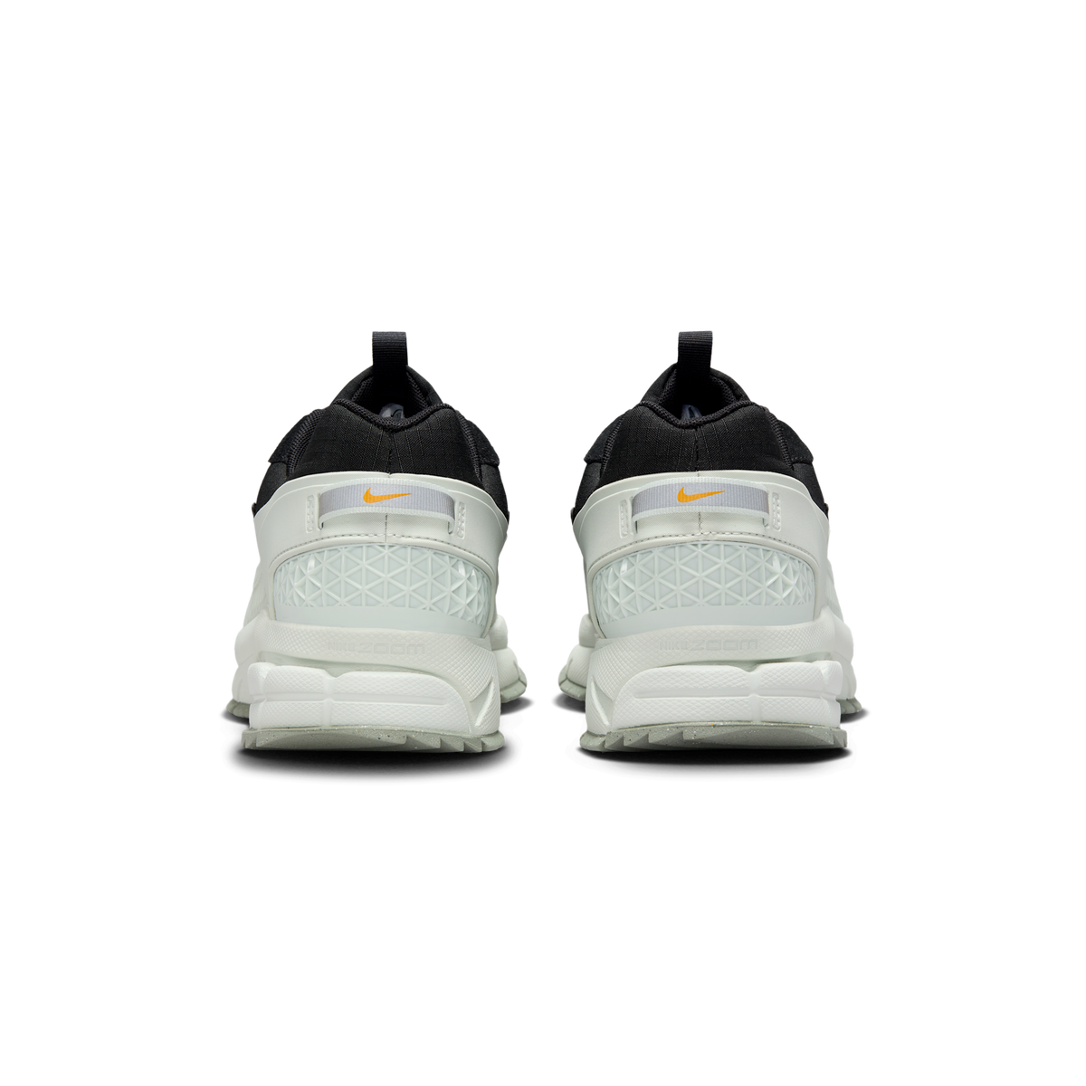 Nike Zoom Vomero 5 Roam Black Light Silver