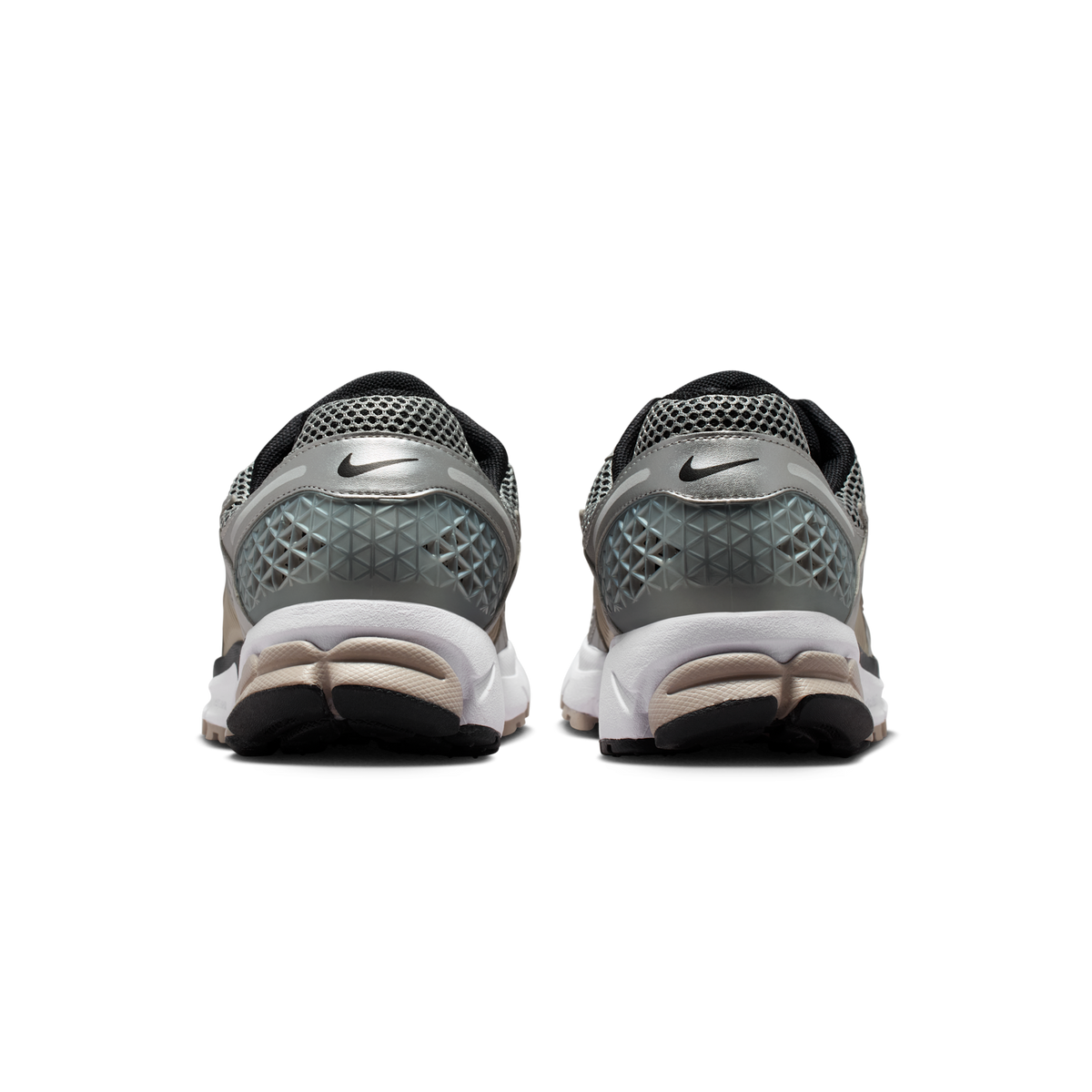 Nike Zoom Vomero 5 Metallic Silver College Grey