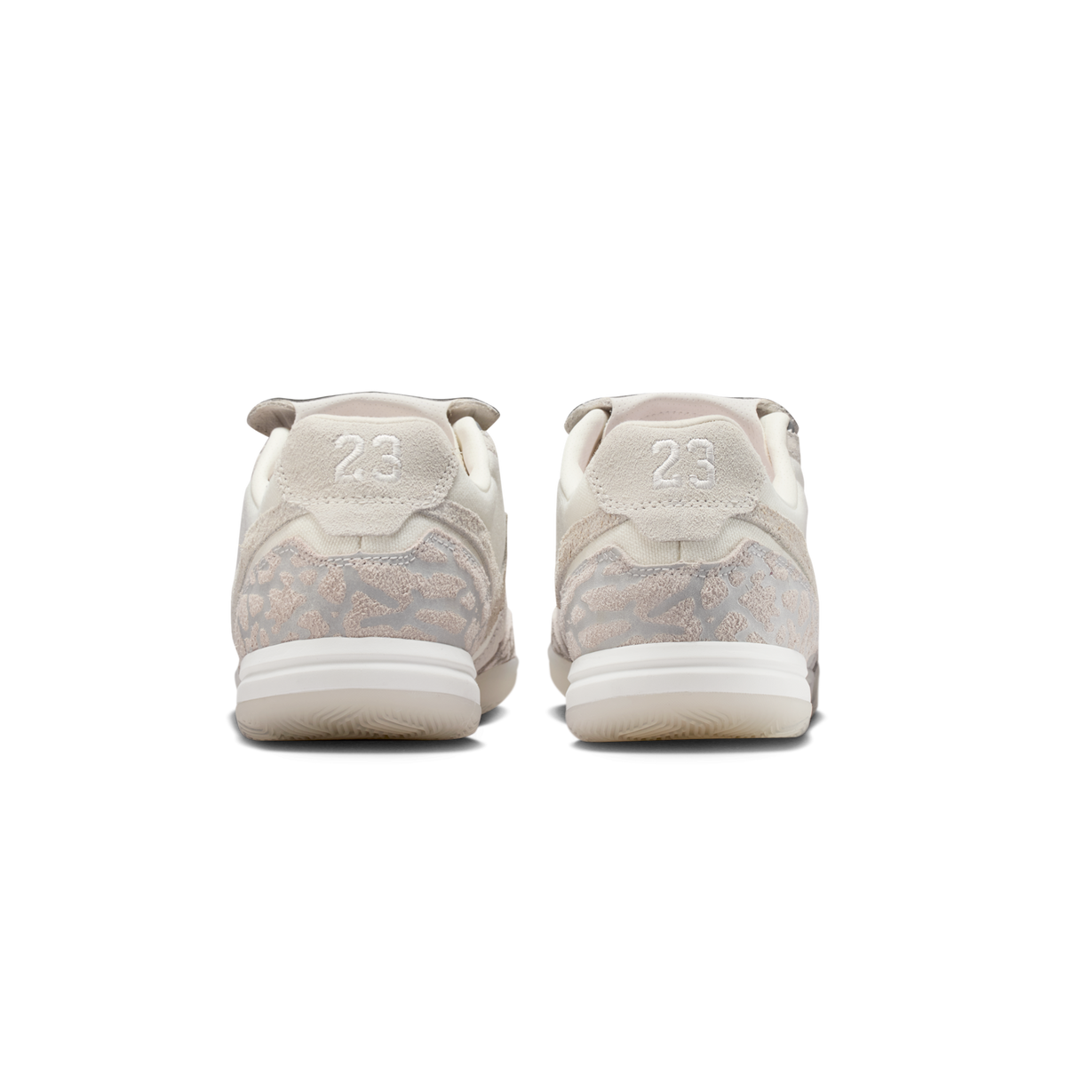 Jordan Tiempo Streetgato SE Phantom Sail