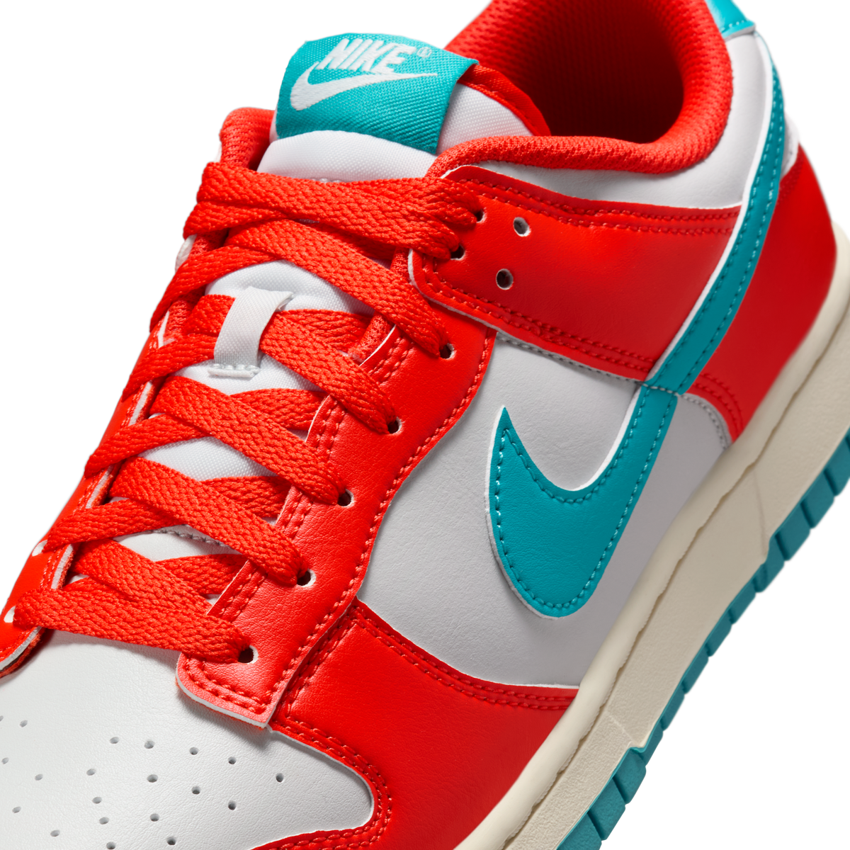 Nike Dunk Low Picante Red Dusty Cactus | HF5441-601