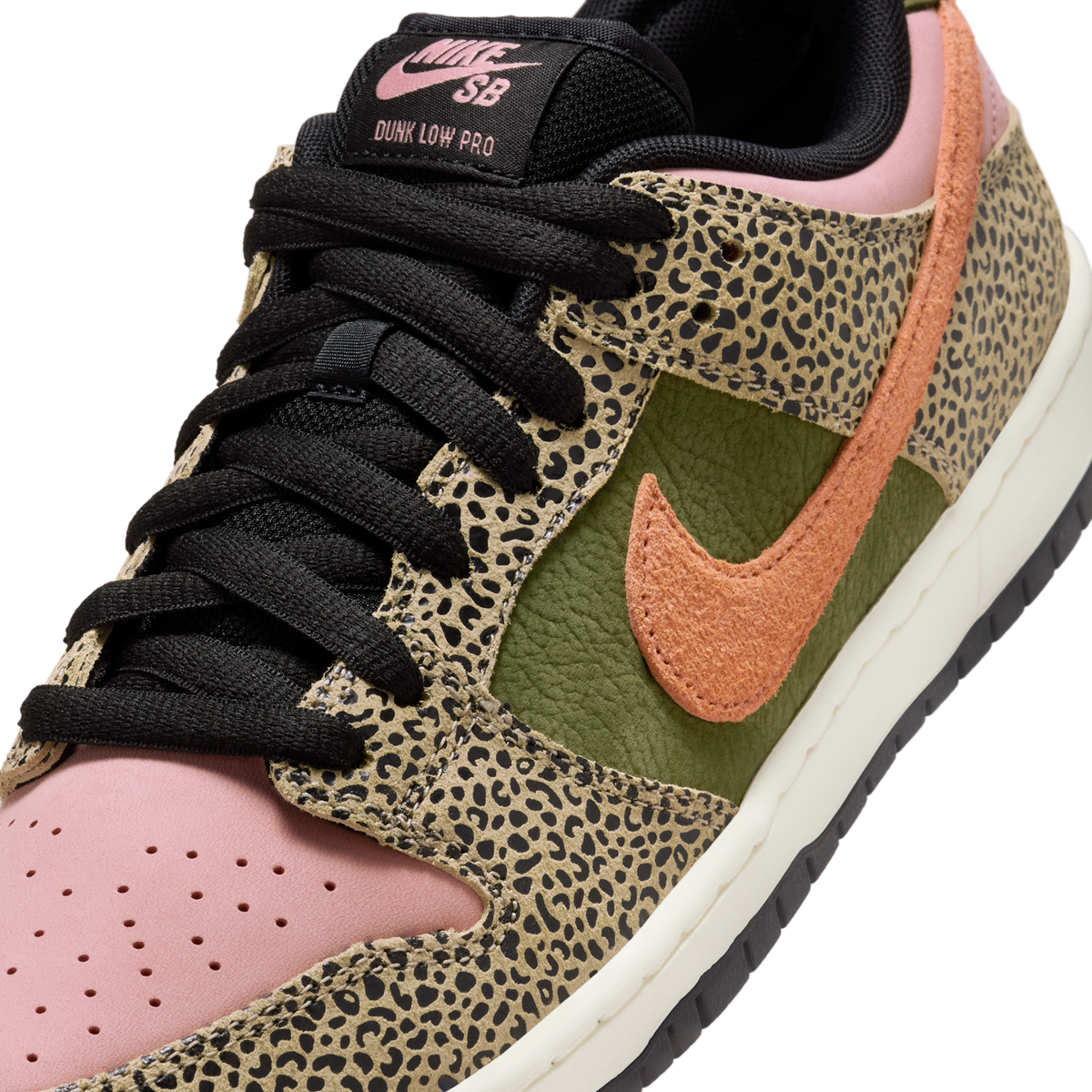Nike SB Dunk Low Arts-Rec