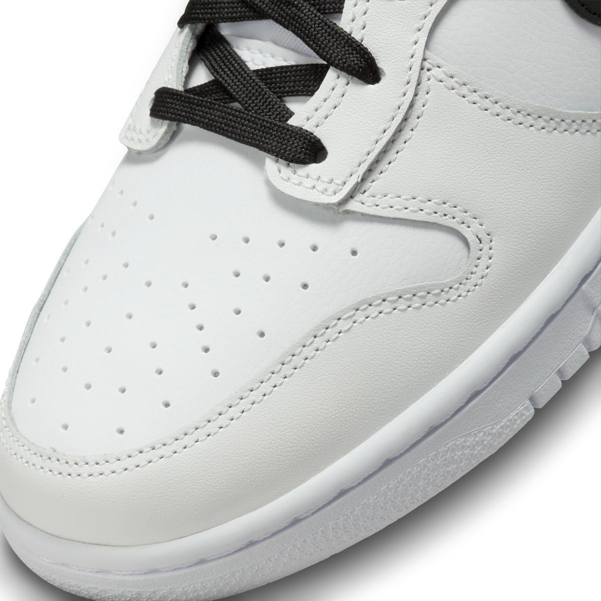 Nike Dunk High Reverse Panda