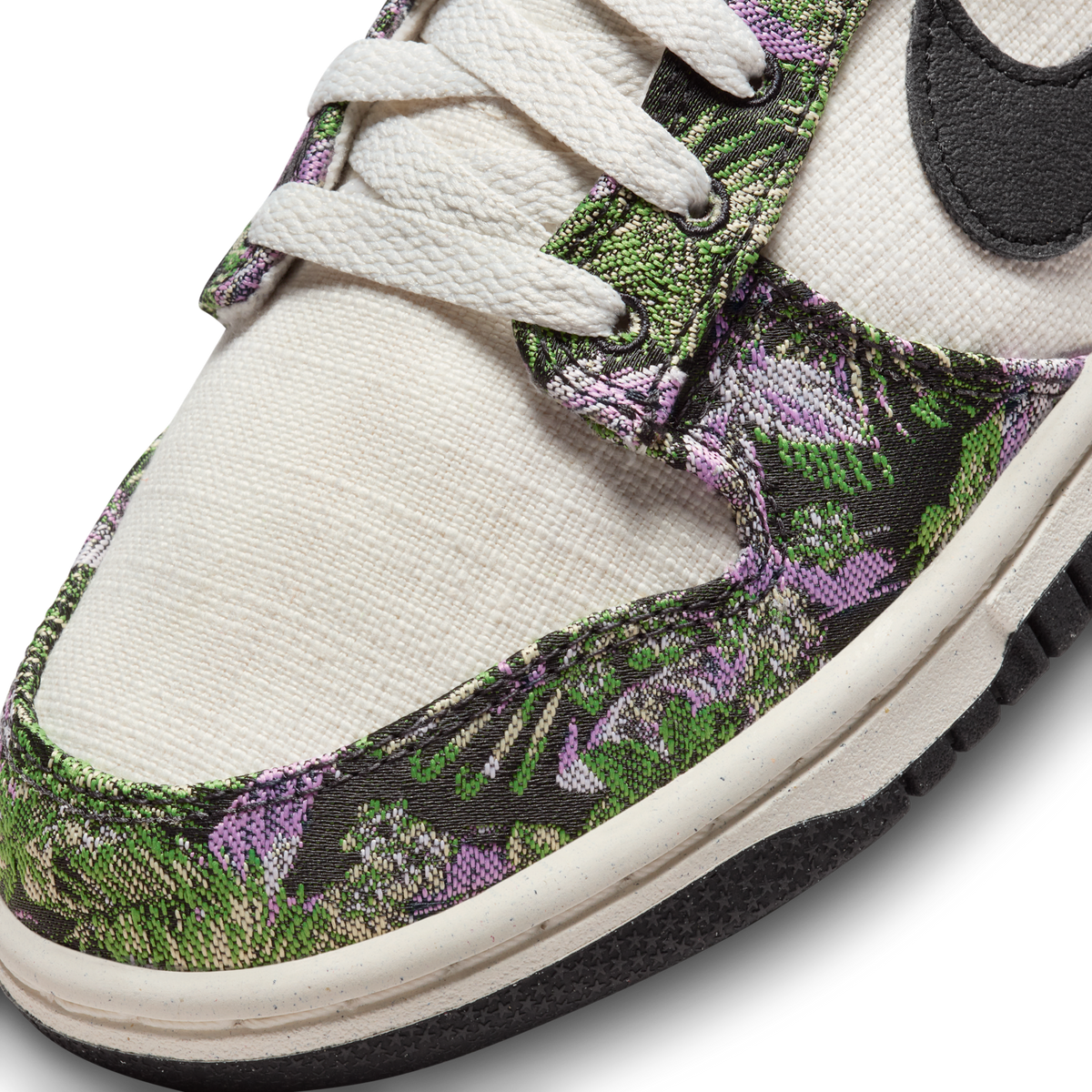 Nike Dunk Low Floral Tapestry (Women's) | FN7105-030