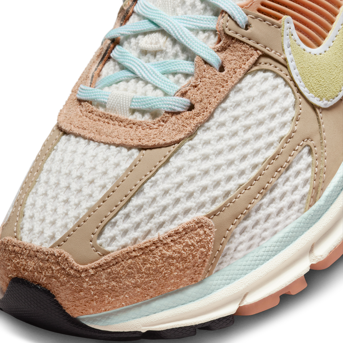 Nike Zoom Vomero 5 Have a Nike Day
