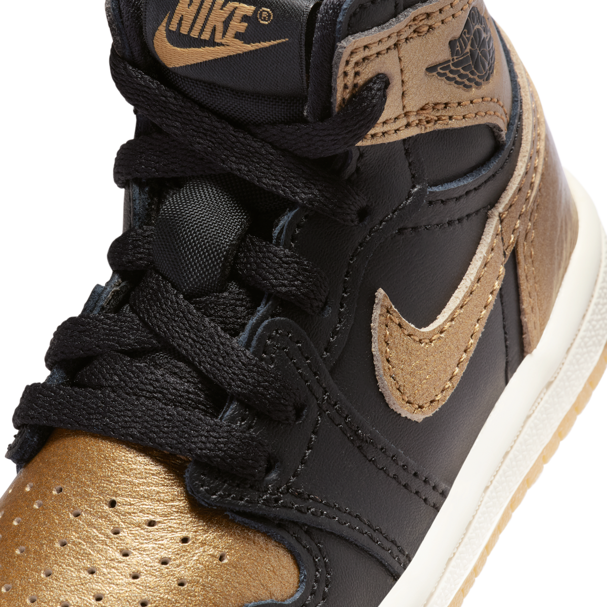 Jordan 1 Retro High OG Black Metallic Gold (TD)