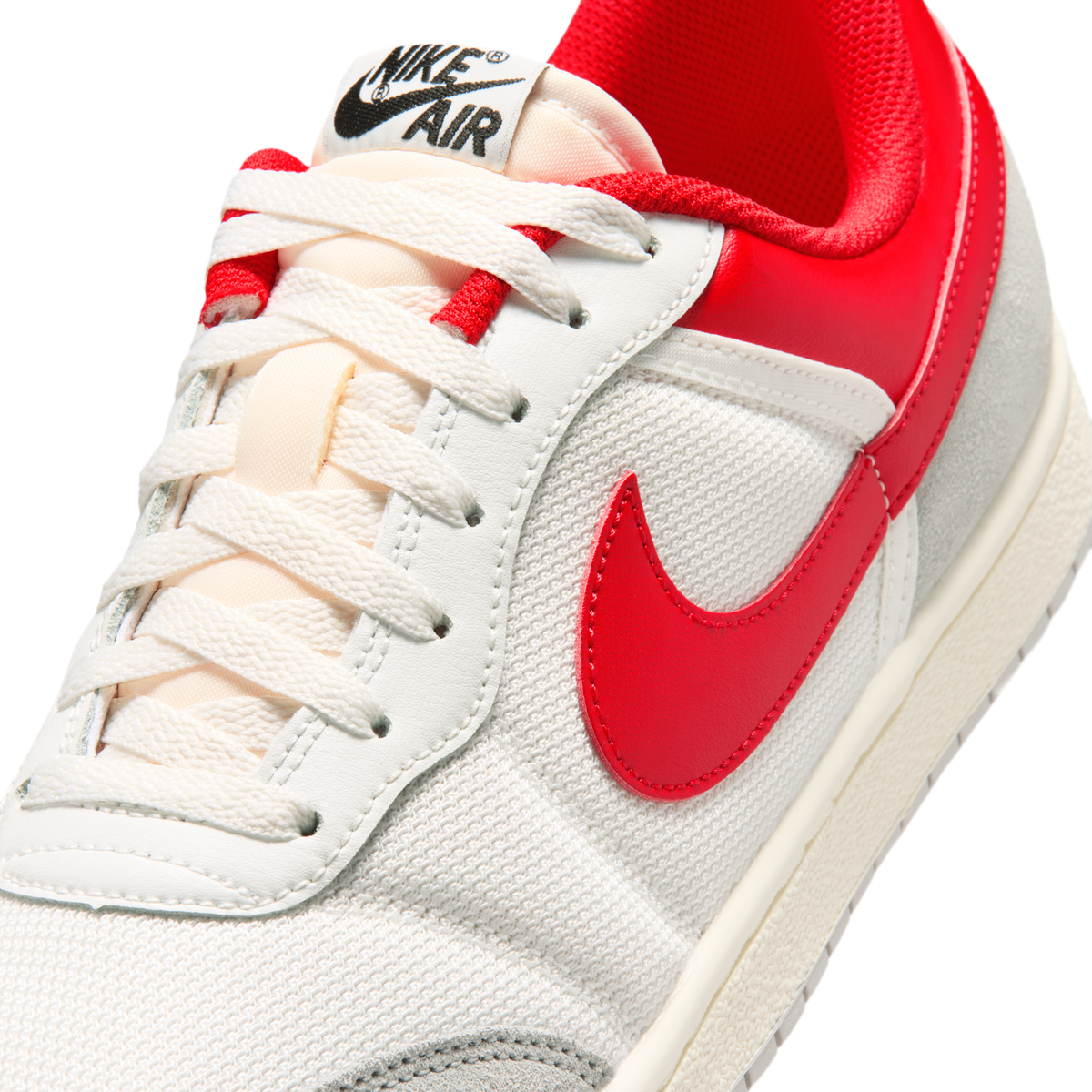 Jordan Skyline Low Summit White University Red Smoke Grey