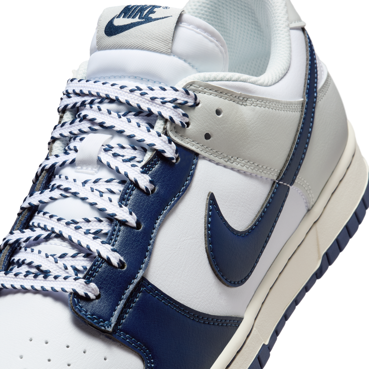 Nike Dunk Low New York Yankees | IM2222-101