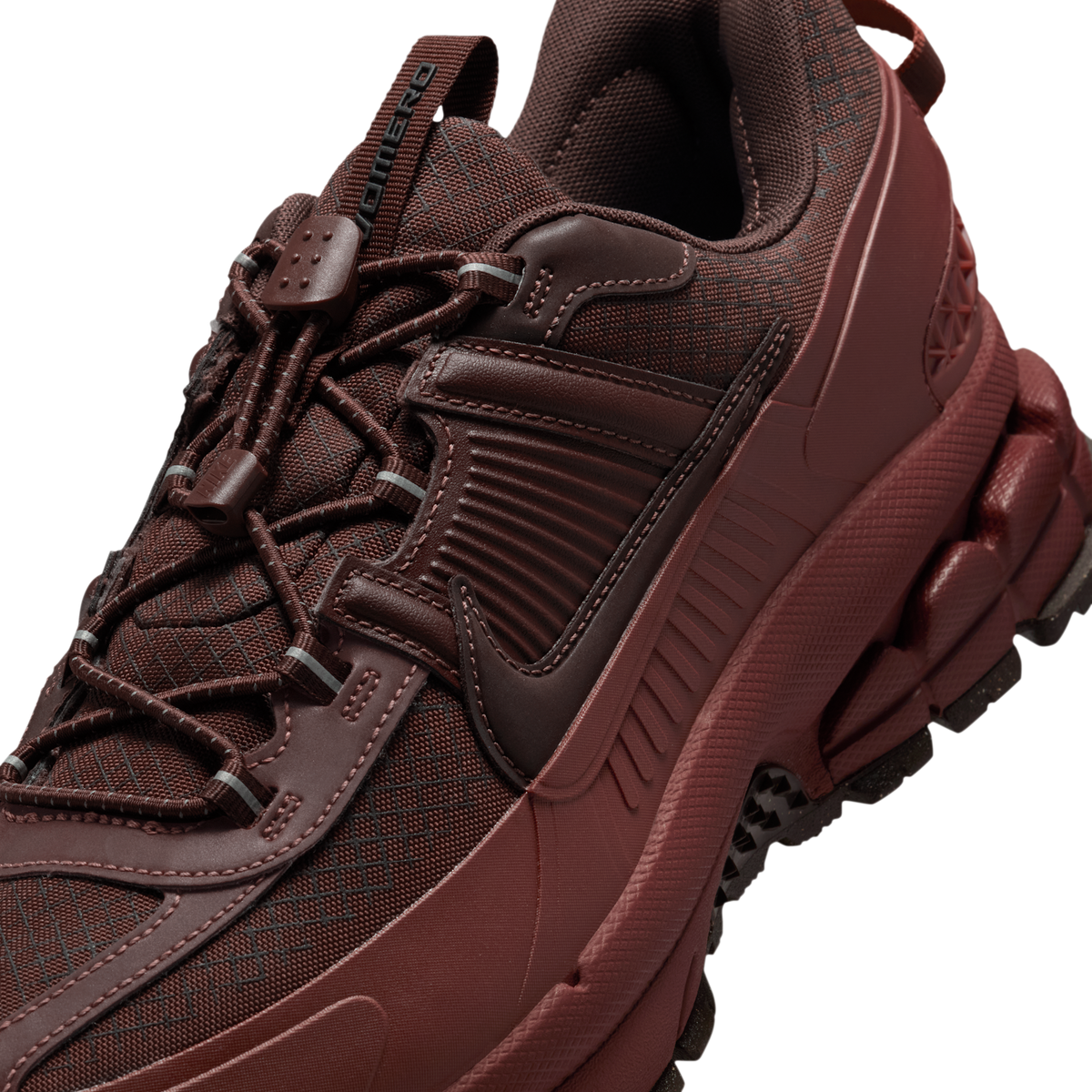Nike Zoom Vomero 5 Roam Baroque Brown Red Sepia