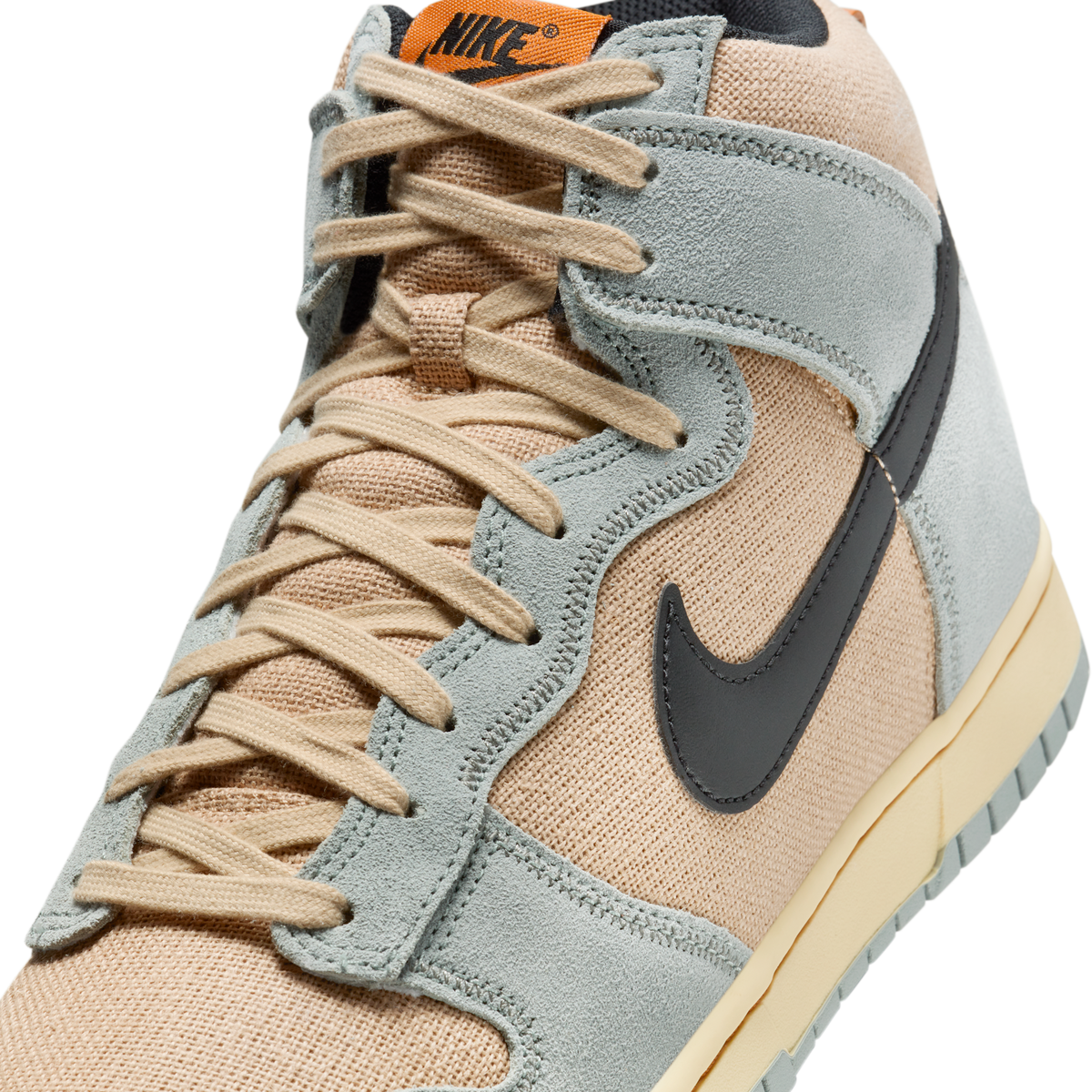 Nike Dunk High SE Hemp Hoops | FJ4191-200