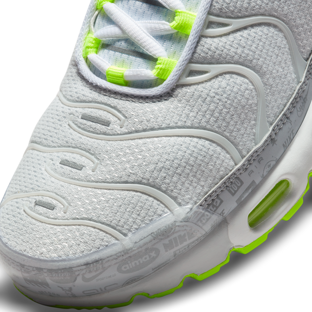 Nike Air Max Plus Platinum Grey Reflective Logos