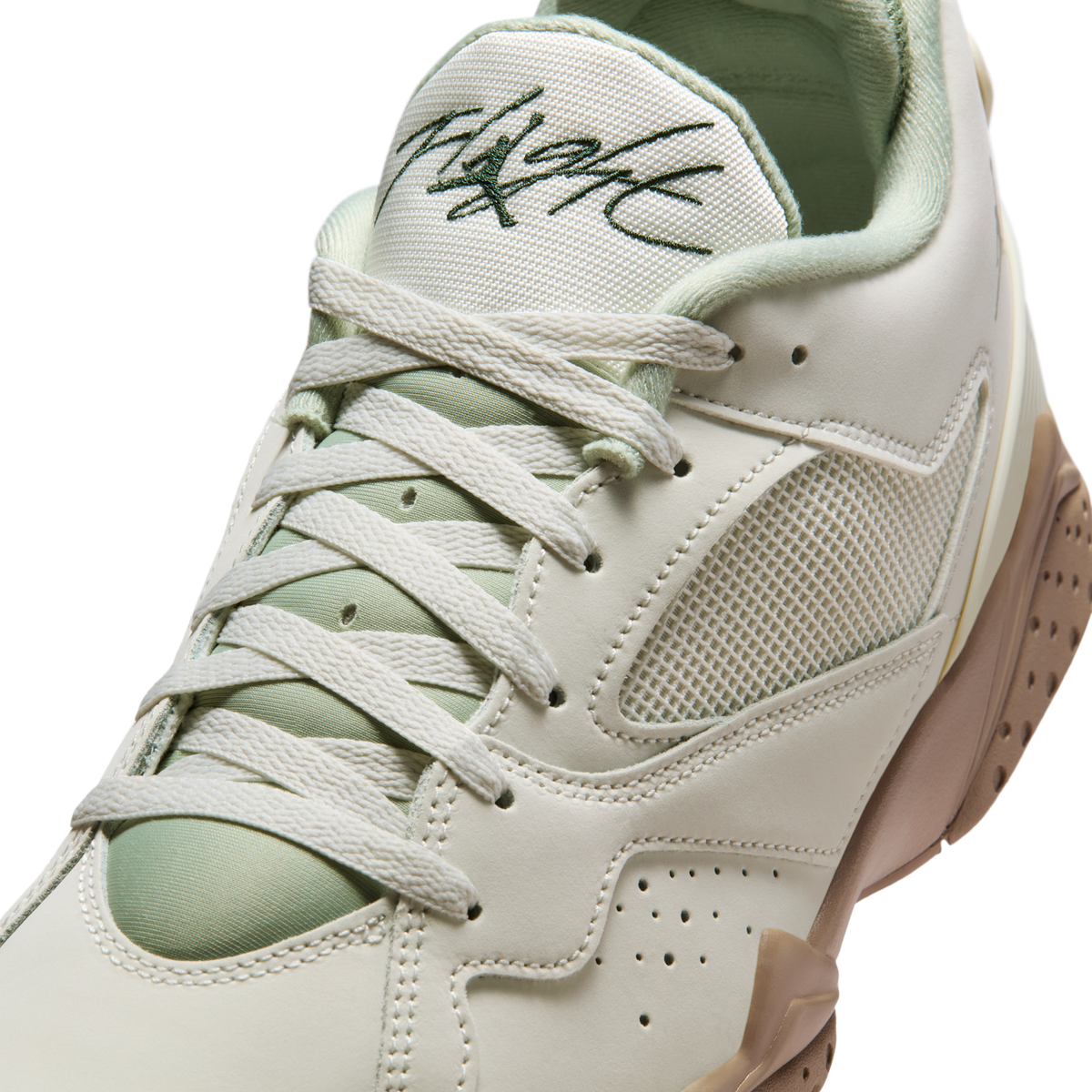 Jordan MVP 92 Sail Jade Horizon